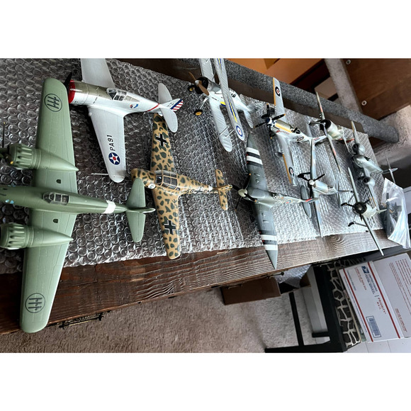 Lot of 10 mixed WW2 Bomber and Fighter Aircraft - Junkyard: parts/repair - Picture 3 of 5